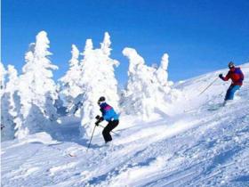 首屆中魁旅游論壇舉行 聚焦文化旅游與冰雪產業合作