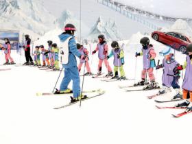 融創文旅“冰雪進校園” 為產業發展儲備人才