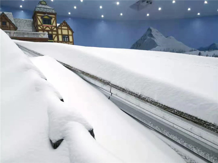 銘星室內造雪設備暴雪ESB-A8造雪量大、雪質優