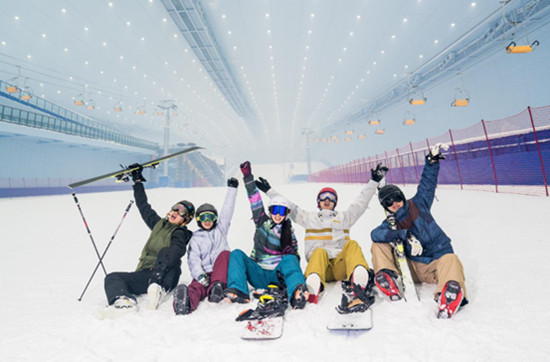 室內(nèi)滑雪場
