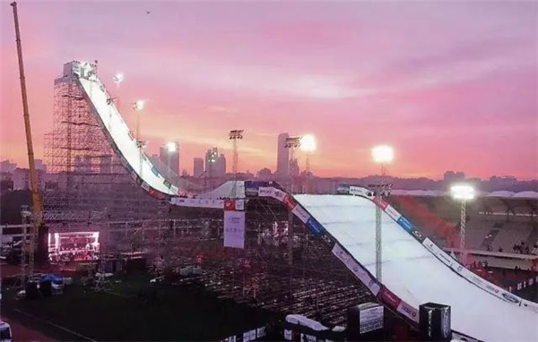 大跳臺(BigAir)