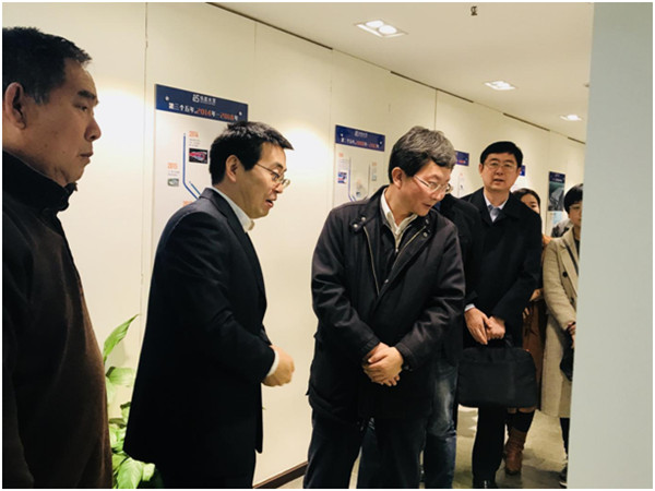 延慶區委書記、區長穆鵬一行走訪銘星冰雪調研