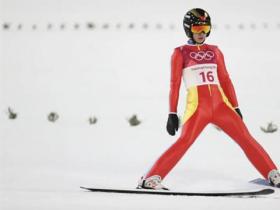 常馨月：跳臺(tái)滑雪運(yùn)動(dòng)的技術(shù)特點(diǎn)