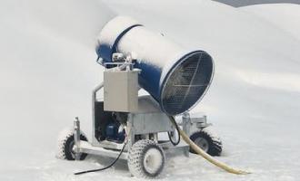建設滑雪場都需要哪些設備？