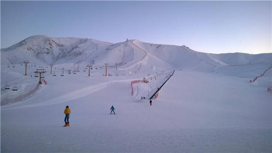 冰天雪地也是金山銀山 吉林樹立中國冰雪產業風向標