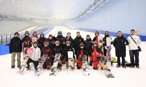 冬奧500天倒計時 中國冰雪健兒在成都全力備戰(zhàn)