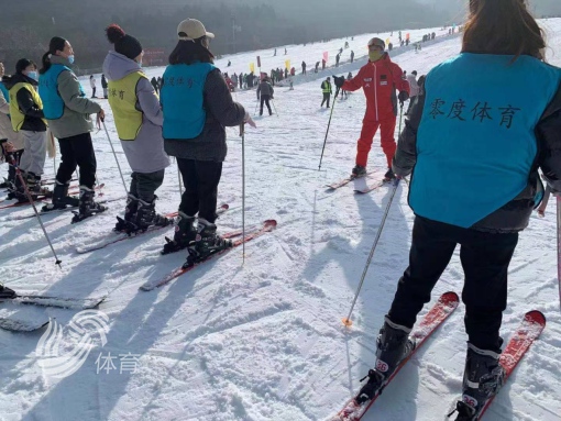 2020濟南冰雪嘉年華活動火爆開啟 3