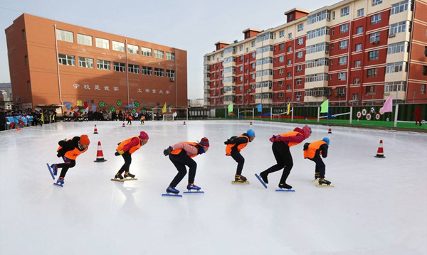 學(xué)校各顯其能讓冰雪進校園工作落到實處