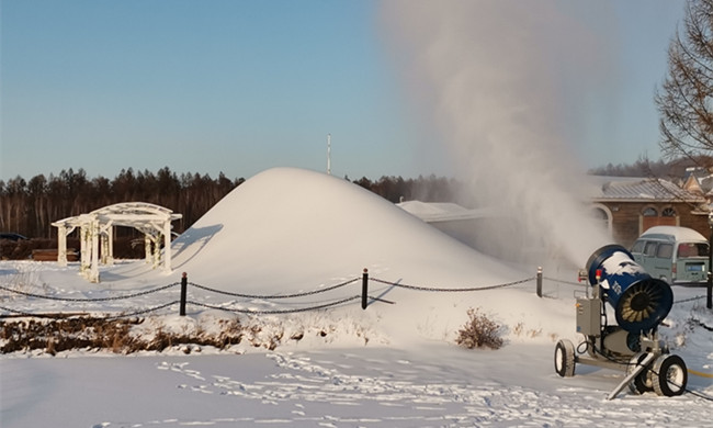 造雪機(jī)造雪