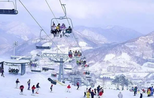 室外滑雪場