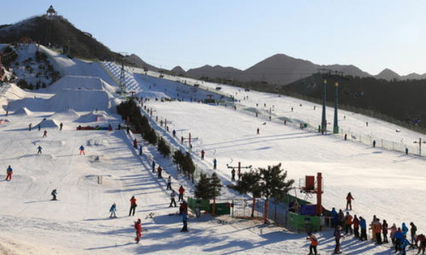 小型室內(nèi)滑雪場(chǎng)投資
