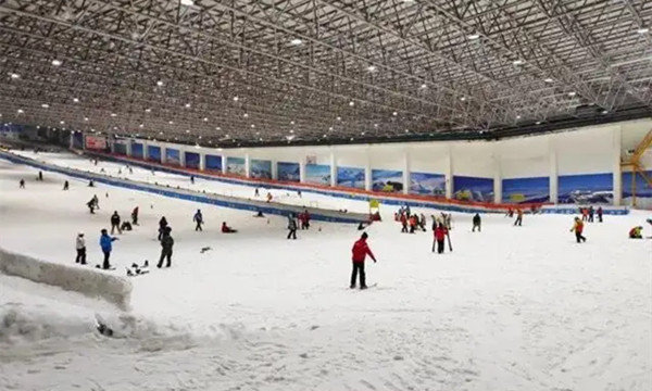 上海銀七星室內滑雪場