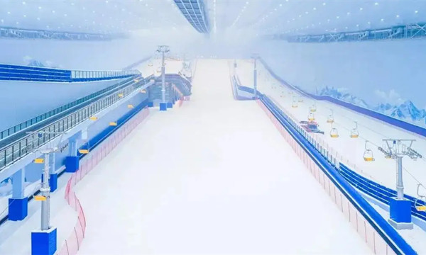 室內滑雪場
