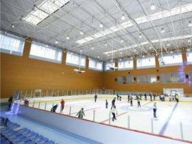 室內滑冰場投資需要多少錢