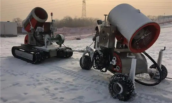 人工造雪機