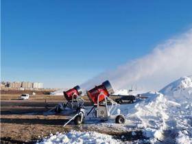建設滑雪場租賃和購買造雪機哪個更劃算