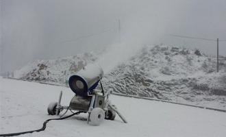 造雪機(jī)能否為商場(chǎng)建設(shè)小型戲雪樂園